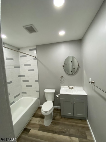 Building Photo - 388 S Main St