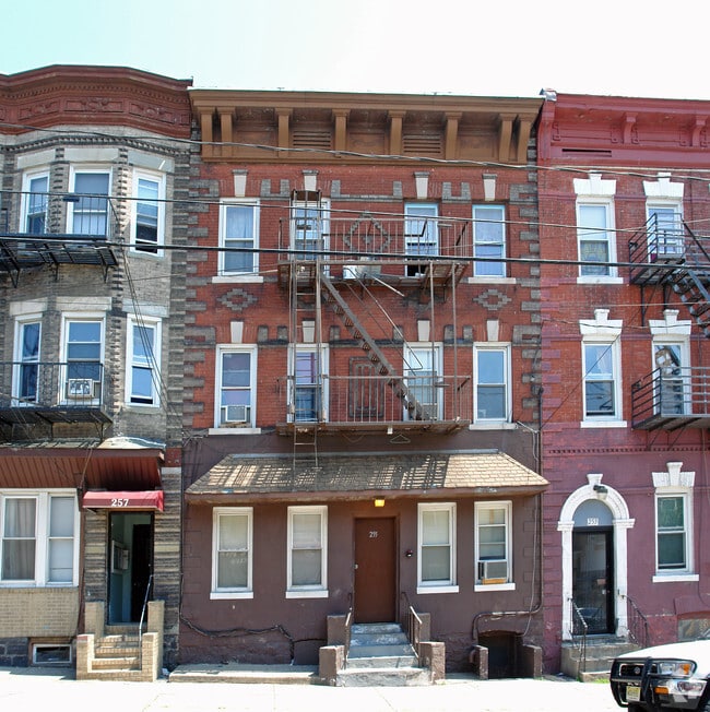 255 Walker St 255 Walker St Cliffside Park NJ 07010 Apartment Finder