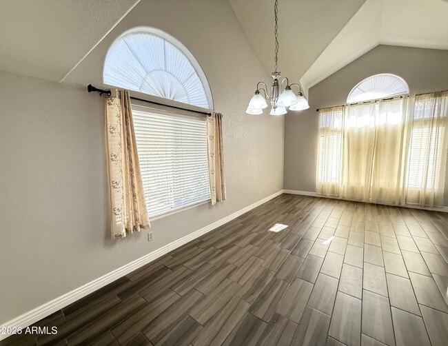 Building Photo - 3942 W Rene Dr