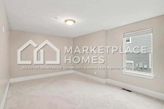 Building Photo - 173 Arbor Lp