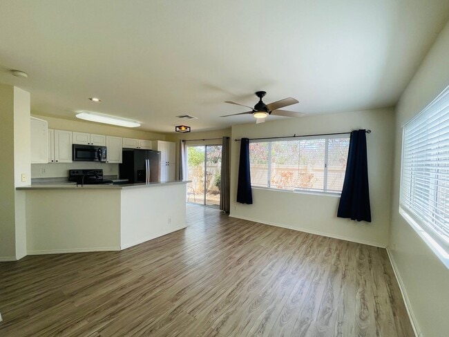 Building Photo - Partly Furnished 3-bedroom, 2.5-bath home,...