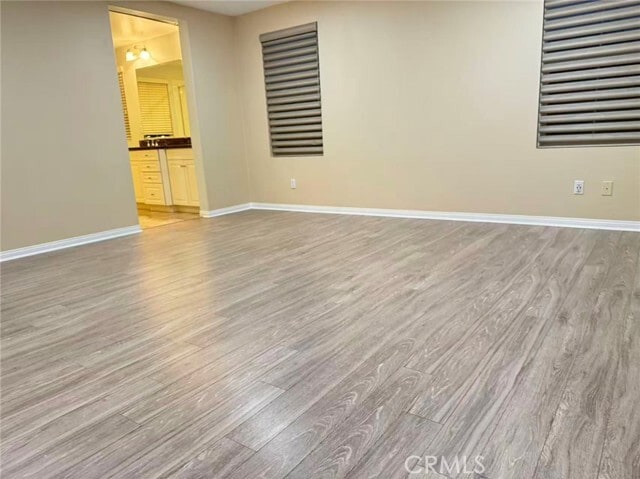 Building Photo - 726 Huron Dr