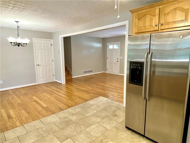 Building Photo - 97 Brookhaven Dr