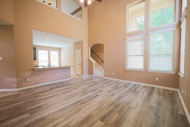 Building Photo - 6707 Hunters Creek Ln