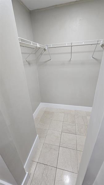 Building Photo - 5881 NW 16th Pl