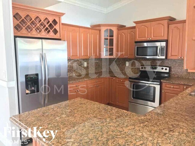 Building Photo - 17023 SW 149th Pl