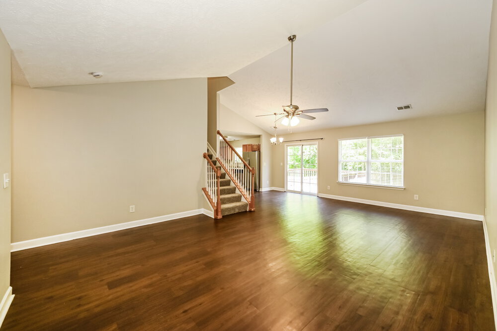 Building Photo - 1127 Sunnycrest Ct