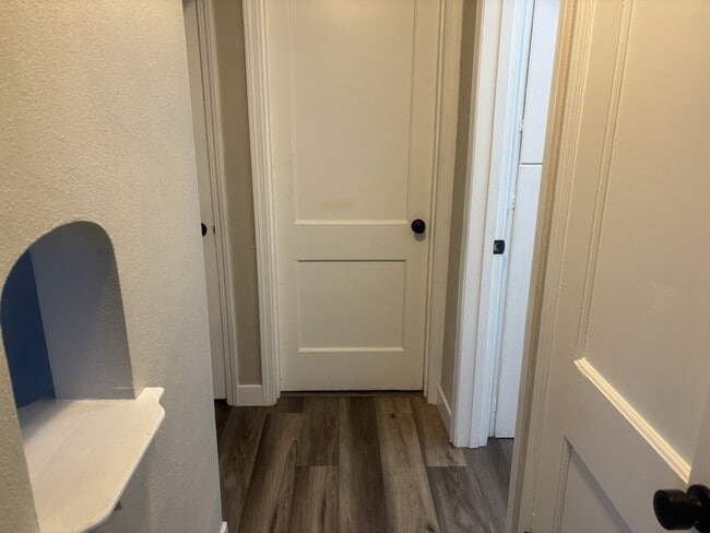 Building Photo - 1909 Williams Blvd SW