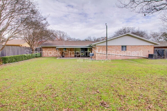 Building Photo - 5930 Caldwell Dr