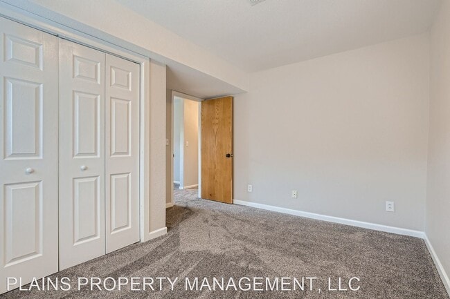 Building Photo - 3 br, 2 bath House - 602 East 24th Street