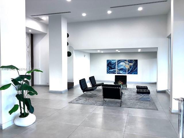 Building Photo - 230 174th St