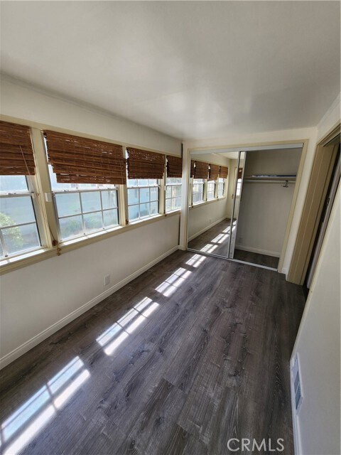 Building Photo - 471 Alameda St