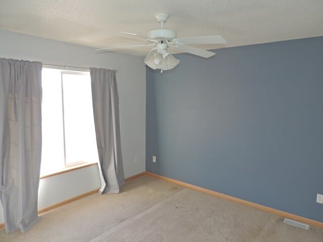 Building Photo - $1,600 | 3 Bedroom, 2 Bathroom Multi Floor Duplex | Pet Friendly* | Available for a August 1st, 2...