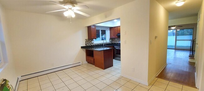Building Photo - 109 Roosevelt Dr