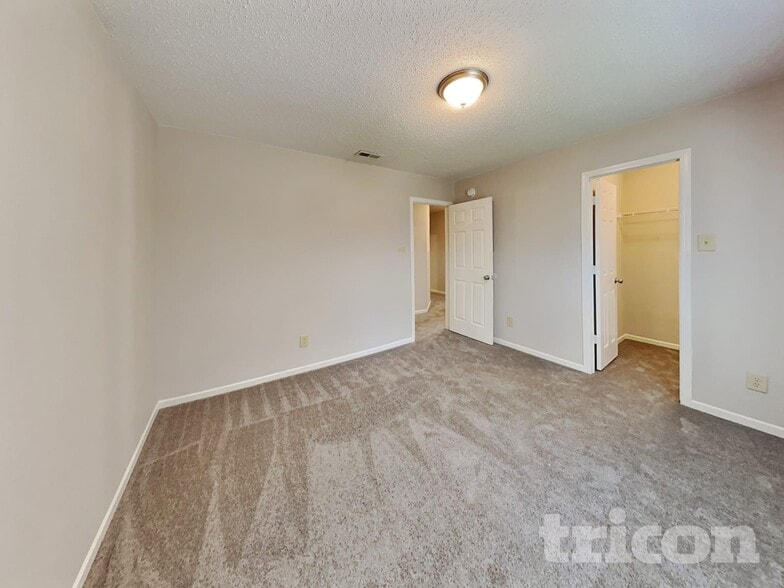 Building Photo - 12319 Bearsdale Dr