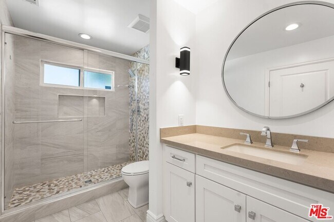 Building Photo - 22405 Calipatria Dr