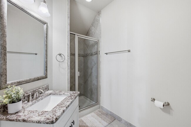 Building Photo - 24534 Jenns Creek Ct