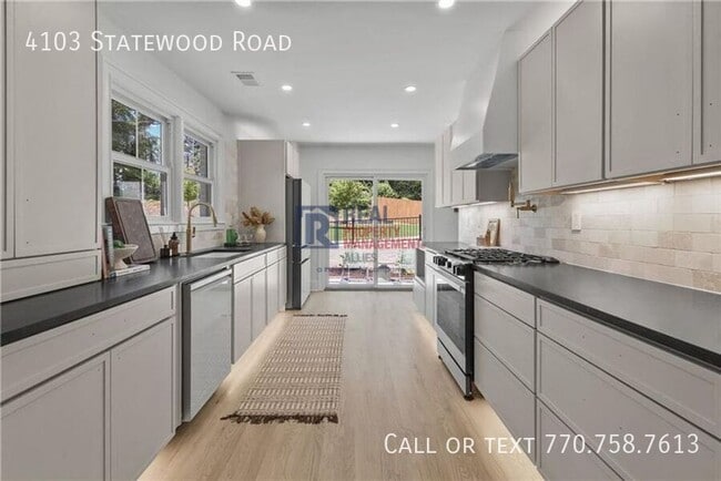 Building Photo - 4103 Statewood Rd NE