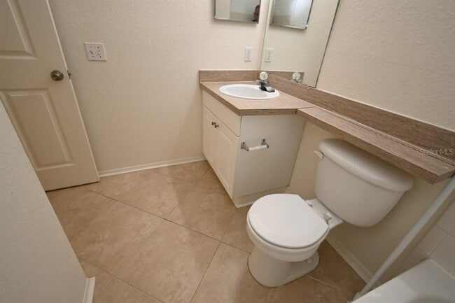 Building Photo - 36009 Deer Creek Dr