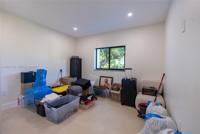 Building Photo - 7548 Adventure Ave