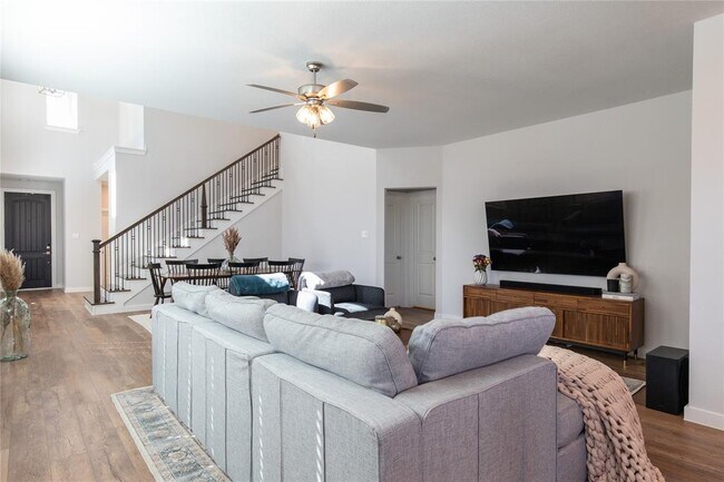 Building Photo - 19722 Upper Canyon Ct