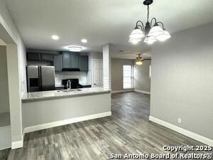 Building Photo - 3606 Versailles Dr