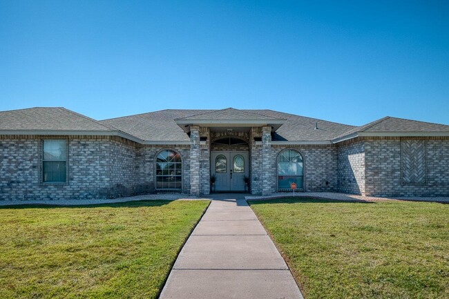 Primary Photo - 107 Timber Rock Dr