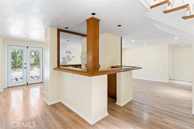 Building Photo - 15360 Metropol Dr