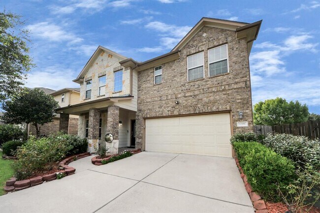 Building Photo - 6306 Bain Dr
