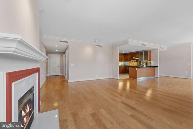 Building Photo - 801 Key Hwy