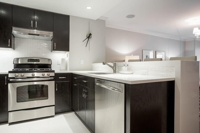 Building Photo - 151 Tremont St
