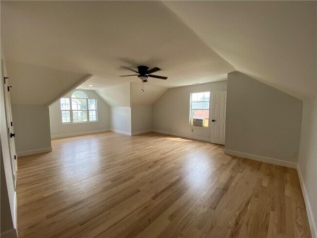 Building Photo - 1855 Big Haynes Ct SW