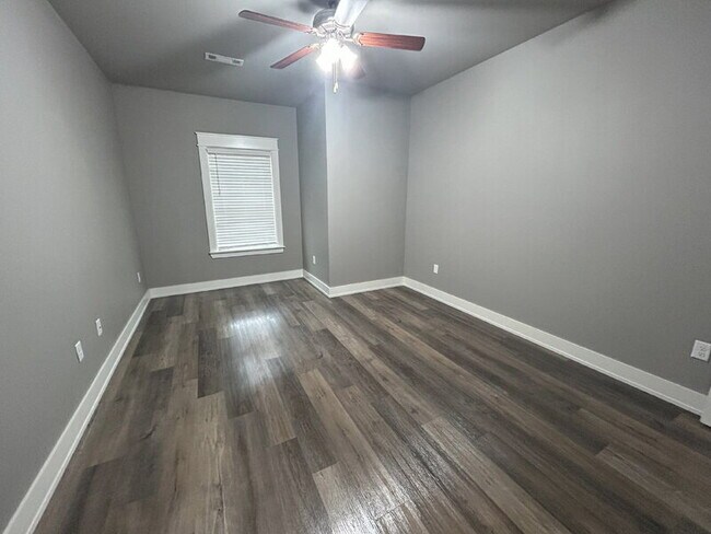 Building Photo - 2602 N Ward Dr