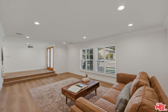 Building Photo - 29392 Hillrise Dr