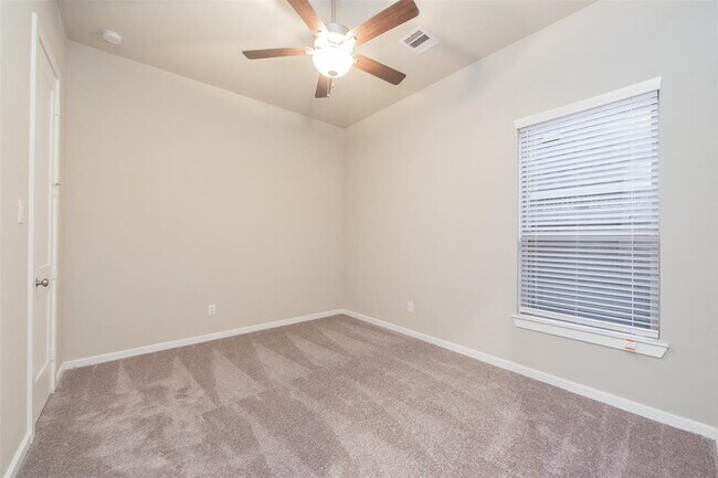 Building Photo - 4518 Primrose Valley Ln