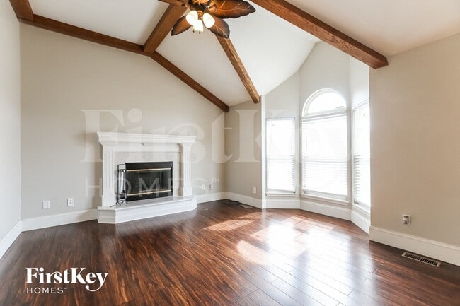 Building Photo - 3612 NE 81st Terrace