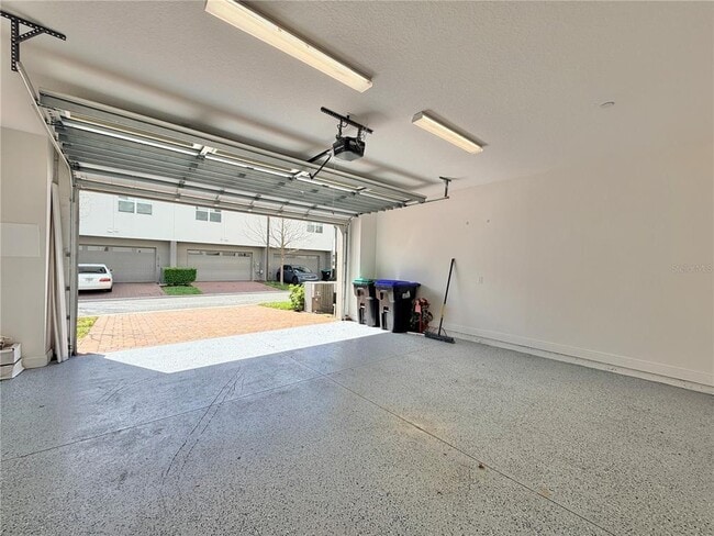 Building Photo - 9886 Bucklow Hill Dr