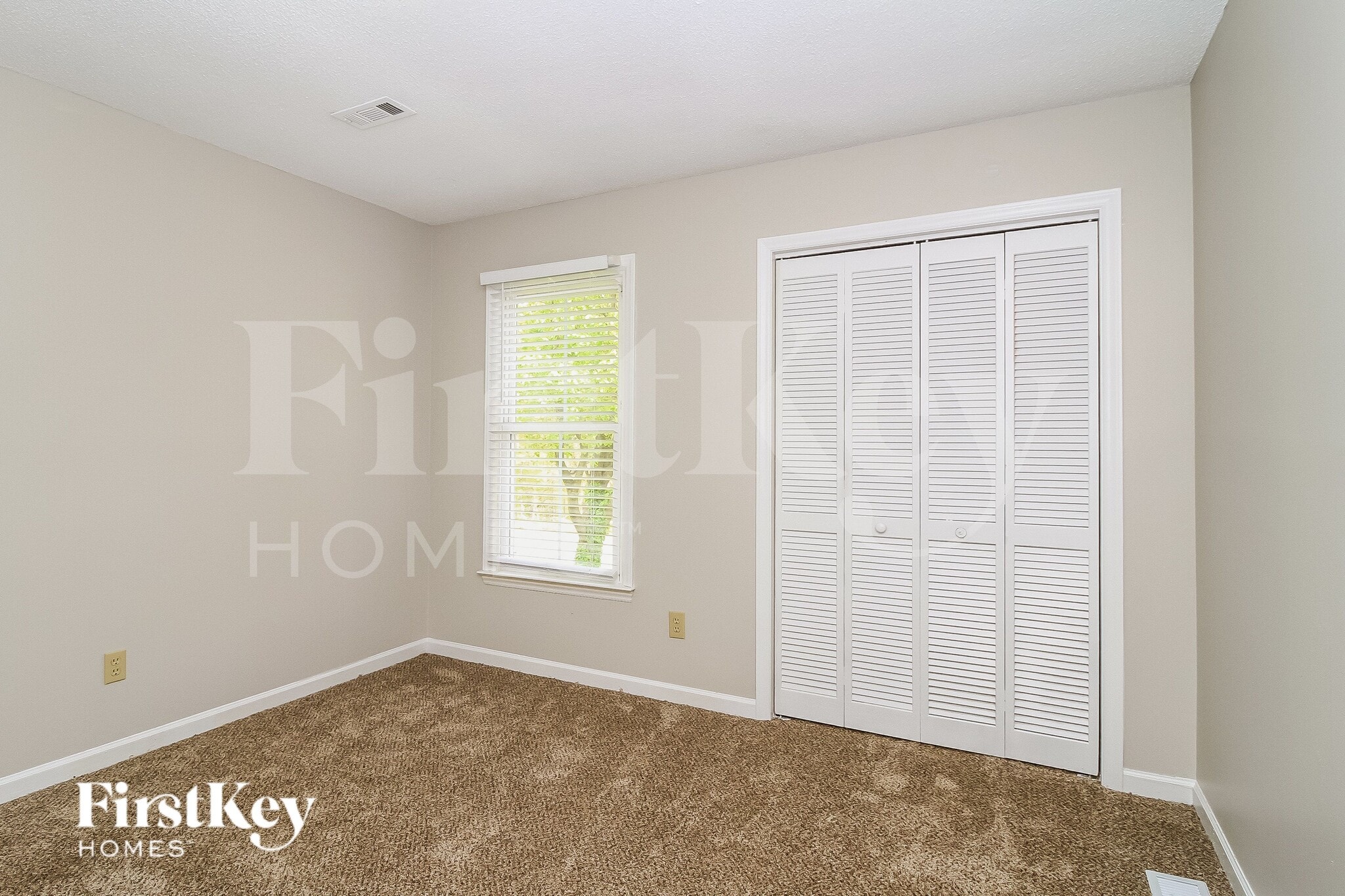 Building Photo - 324 Century Blvd