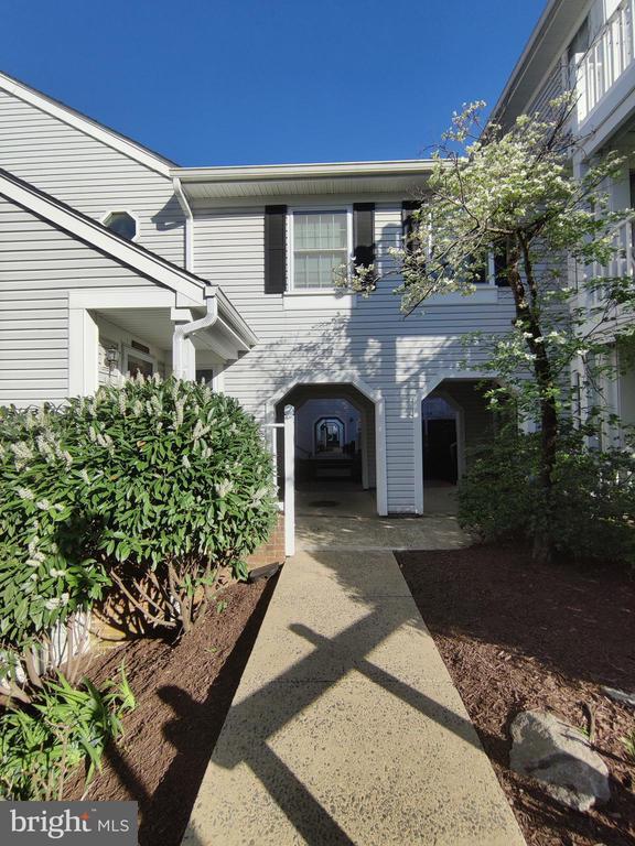 Building Photo - 2911-H S Woodley St