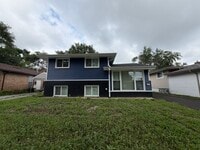 Building Photo - 527 W 16th Pl