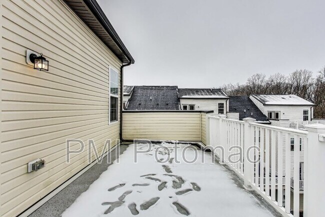Building Photo - 2547 Auden Dr