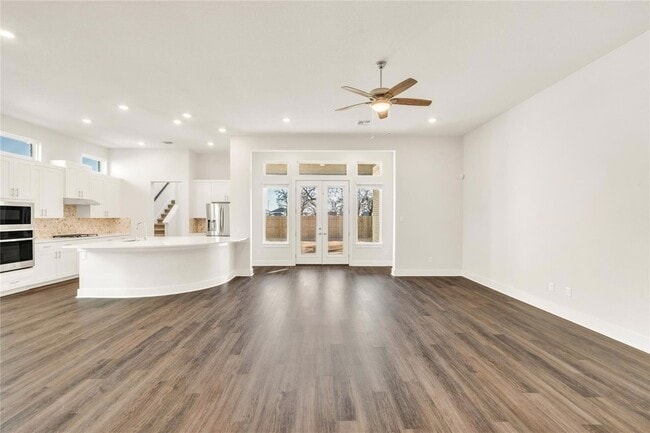 Building Photo - 2216 Bellisa Vis Dr