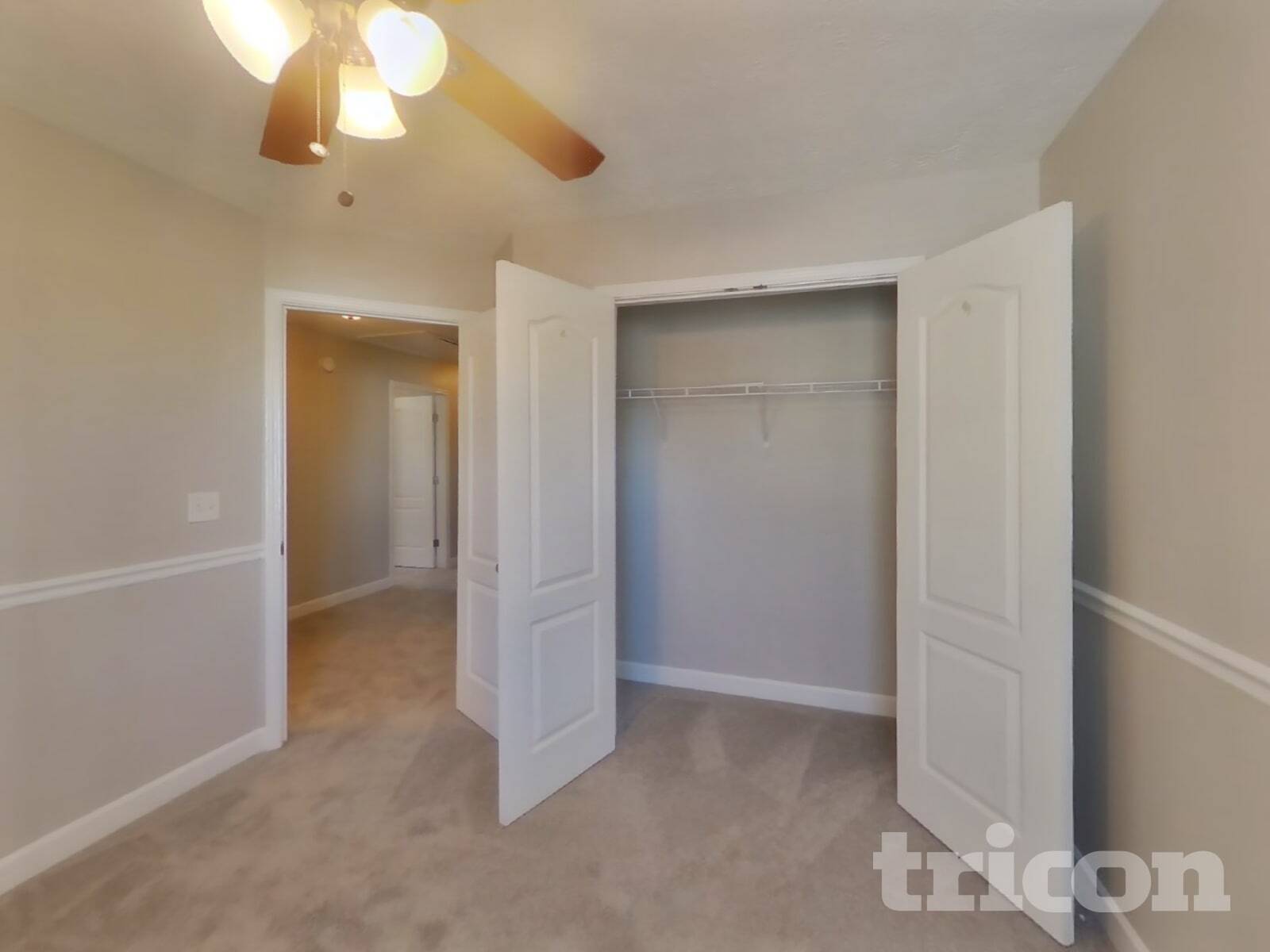 Building Photo - 1528 Beaconcrest Cir