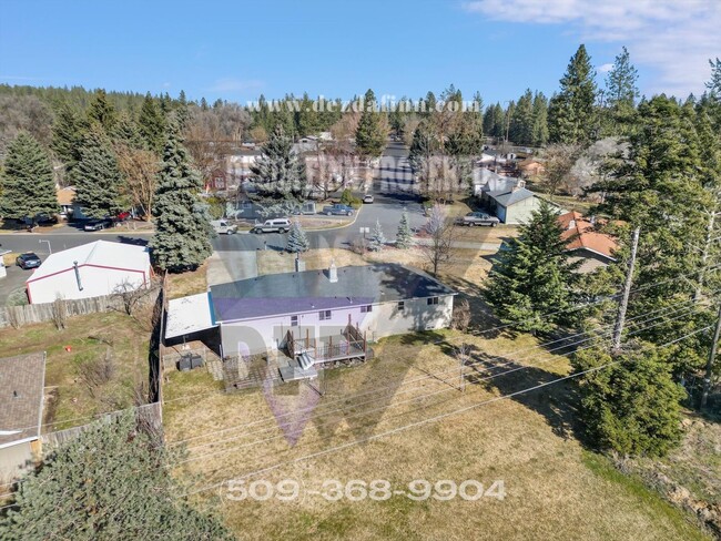 Building Photo - 3+ bedroom, 1 bath in Mead District