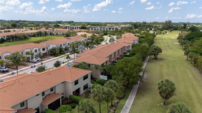 Building Photo - 10069 Brickhill Dr