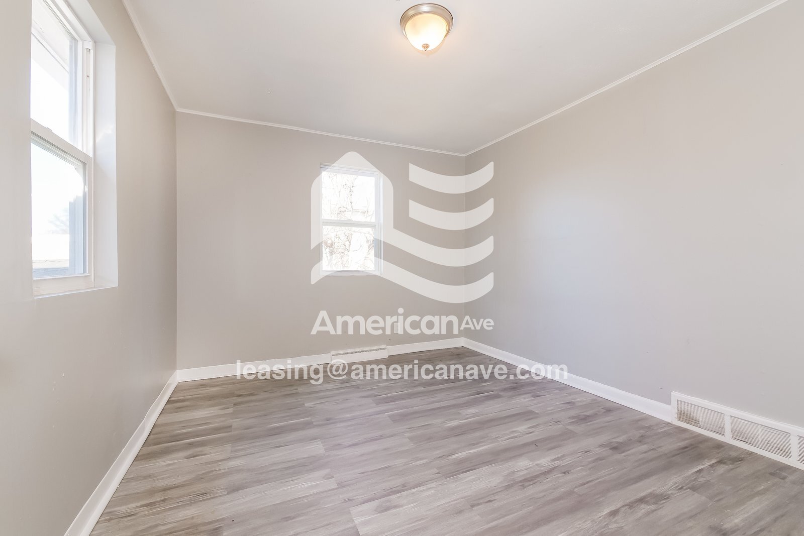 Building Photo - 4523 Curtis Ave