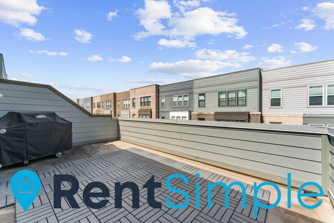Building Photo - 13326 Sherwood Park Ln