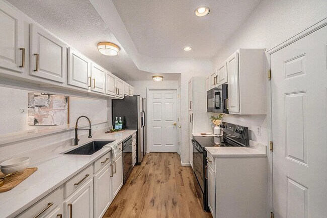 Building Photo - 2927 W 119th Ave