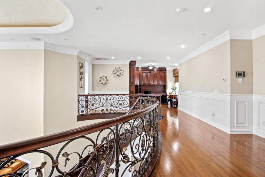 Building Photo - 1117 Encanto Dr