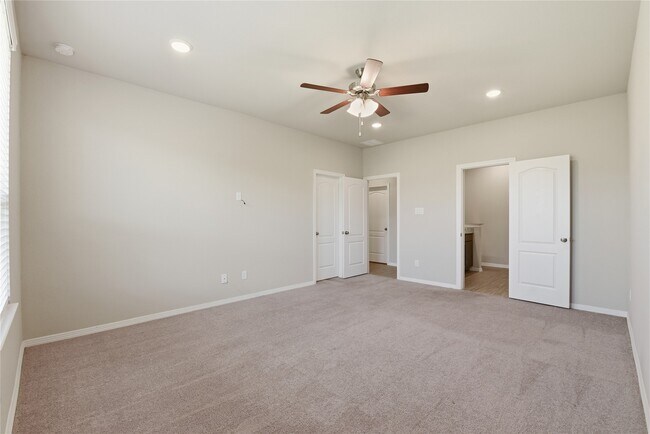 Building Photo - 24715 Oakheath Arbor Ln